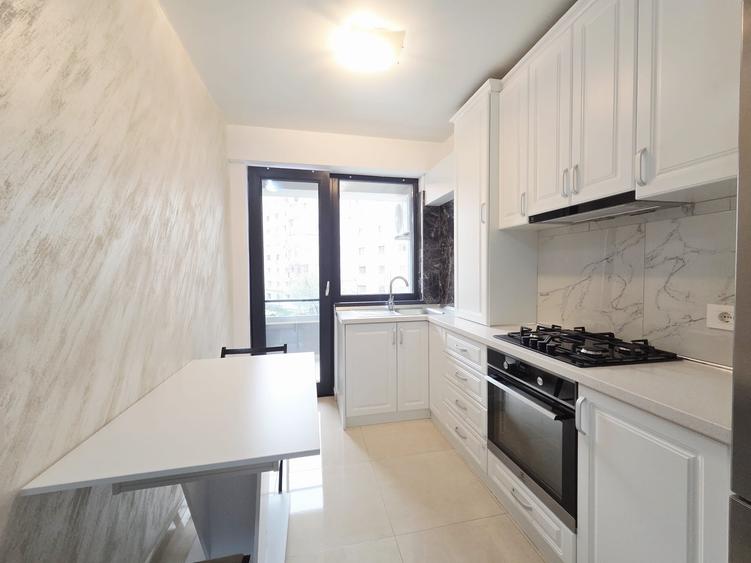 Apartament cu 2 camere nedecomandat, mobilat în Micro 17