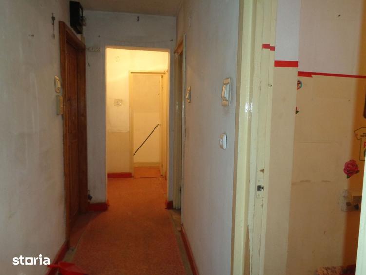 Apartament cu 2 camere decomandat în Fortuna
