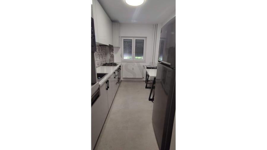 Apartament cu 2 camere decomandat, mobilat în Turda