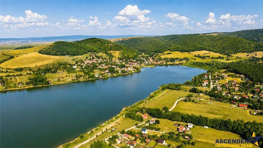 Teren de 450 mp, în Moacșa