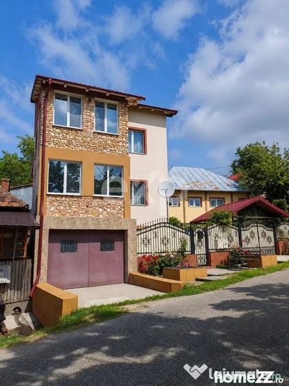 Casă cu 1 camere cu Teren 3297 Mp în Valea Mare