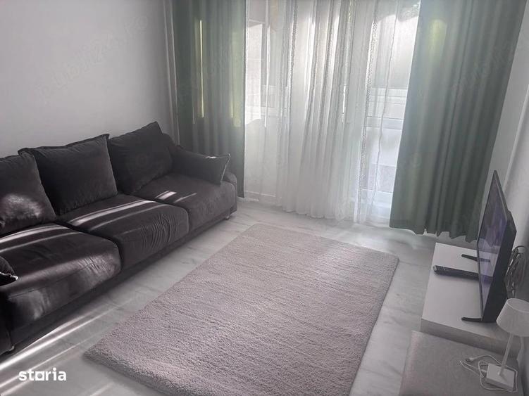 Apartament cu 3 camere semidecomandat în Drumul Taberei