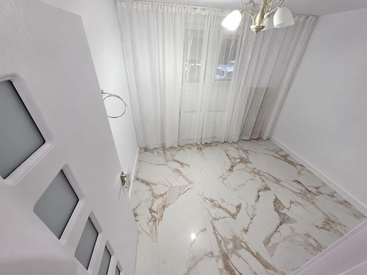 Apartament 2 camere - Renovat - Bloc Anvelopat - 5