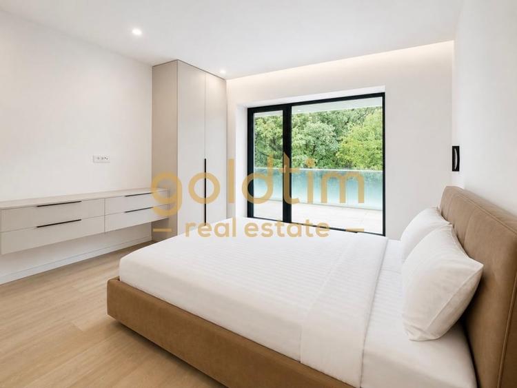 Apartament cu 4 camere decomandat, mobilat în Băneasa