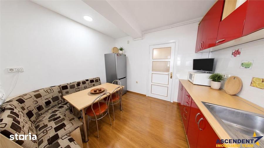 Apartament cu 2 camere nedecomandat în Centrul Istoric