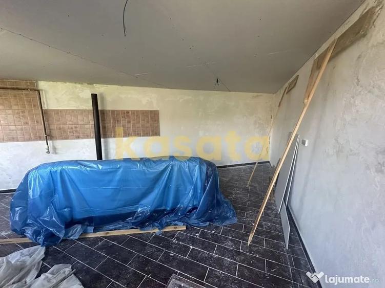 Casă cu 2 camere cu Teren 627 Mp în Domnești