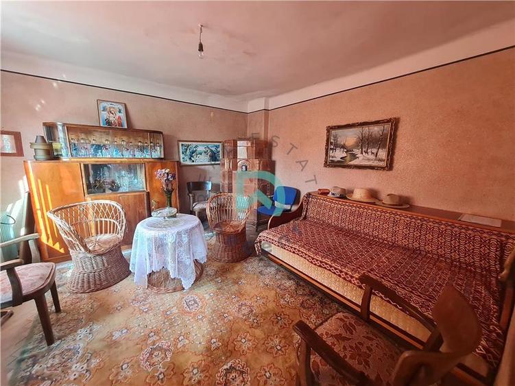 Casă individuală cu 3 camere cu Teren 529 Mp în Podul Vadului