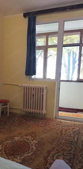 Apartament cu 2 camere semidecomandat în Micro 19