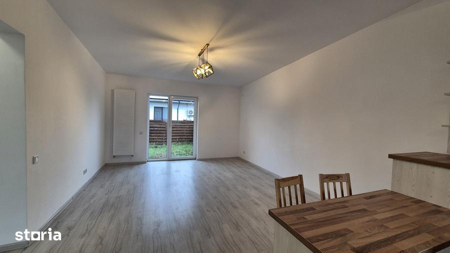 Casă cu 3 camere cu Teren 180 Mp în Rahova