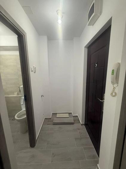 Garsonieră nedecomandată în Buziașului