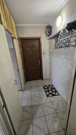 Apartament cu 2 camere semidecomandat în Popoveni