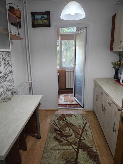 Apartament cu 2 camere decomandat în Aradului