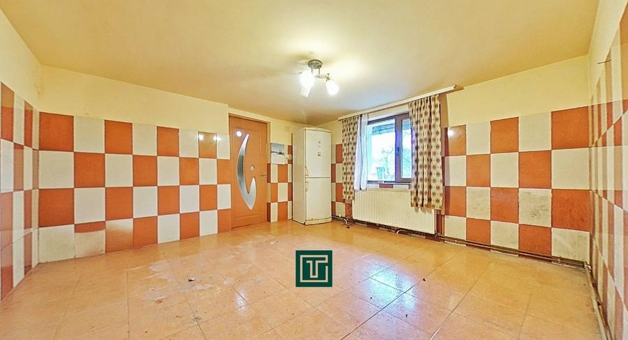 Casă cu 4 camere cu Canalizare în Zăbrani