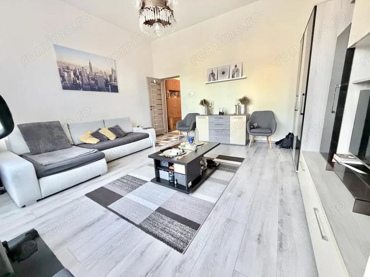 Casă cu 3 camere cu Teren 550 Mp în Cornișa