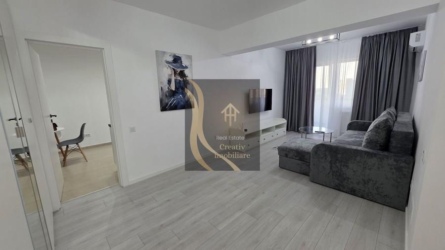 Apartament cu 2 camere semidecomandat, mobilat în Păcii