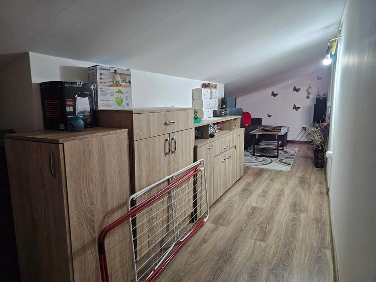Apartament cu 2 camere semidecomandat în Chiajna