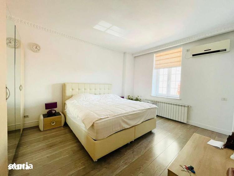 Casă cu 6 camere cu Teren 737 Mp în Parcul Carol