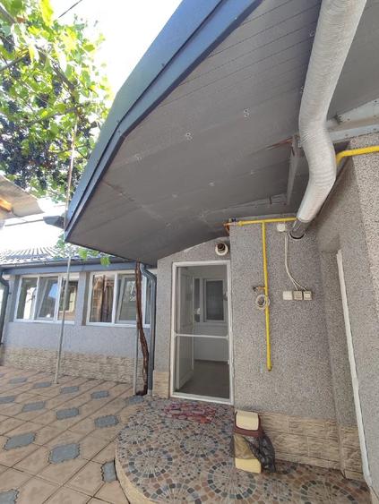 Casă cu 4 camere cu Teren 194 Mp în Central