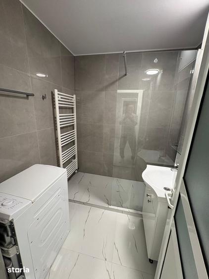 Apartament cu 2 camere decomandat în Podul de Fier