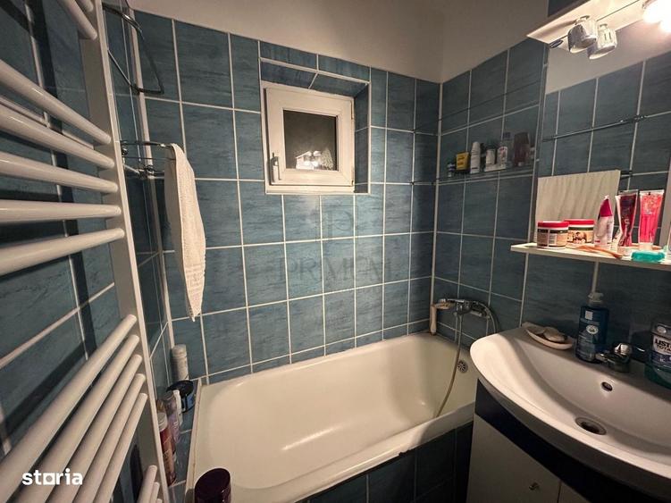 Apartament cu 2 camere semidecomandat în Buziașului
