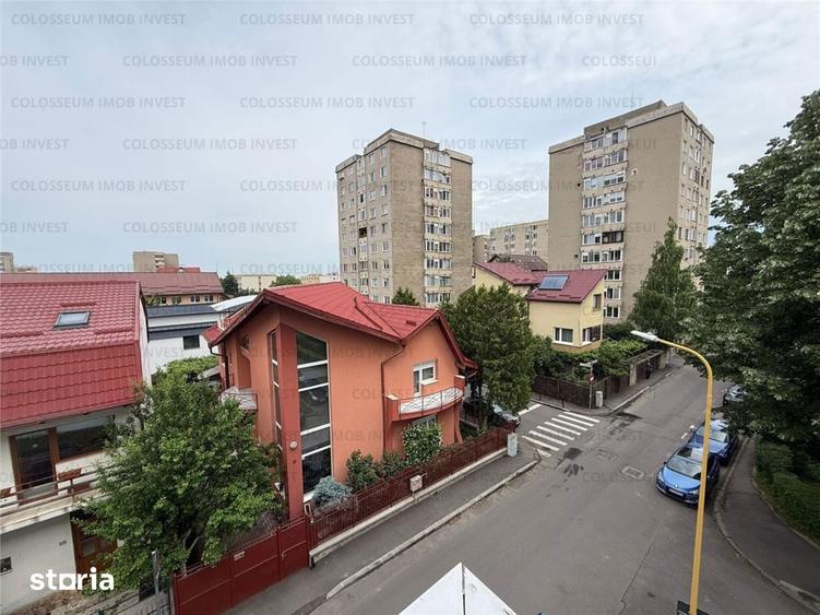 Apartament cu 3 camere în Astra