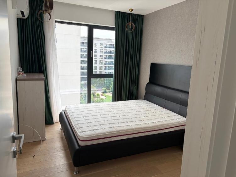 Apartament cu 4 camere decomandat, mobilat în Aviației
