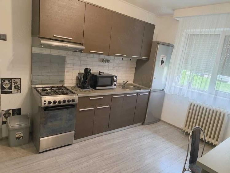Apartament cu 2 camere nedecomandat în Nufărul