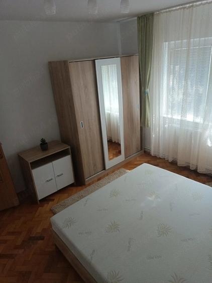 Apartament cu 2 camere decomandat în Bucovina