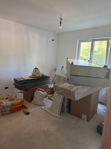 Apartament cu 2 camere semidecomandat în Brâncoveanu