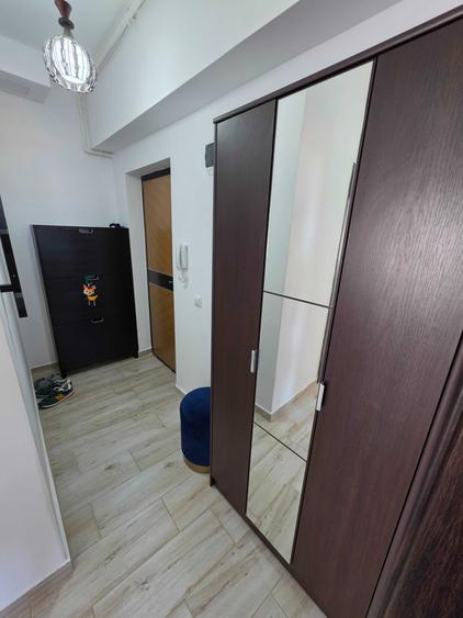 Apartament cu 2 camere decomandat în Brâncoveanu