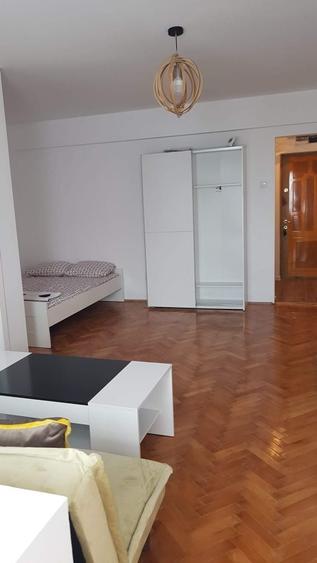 Garsonieră decomandată în Tomis Nord