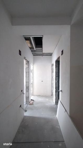 Casă cu 7 camere cu Teren 360 Mp în Inel II