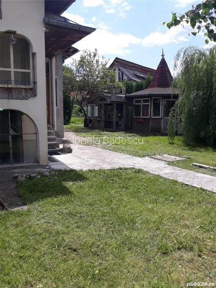 Casă în Mihăești