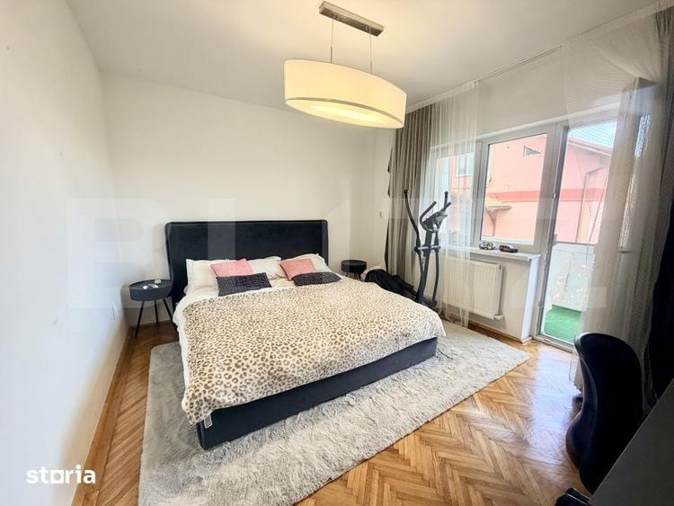 Casă cu 6 camere decomandat cu Teren 100 Mp în Cetate