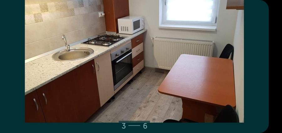 Garsonieră decomandată în Central
