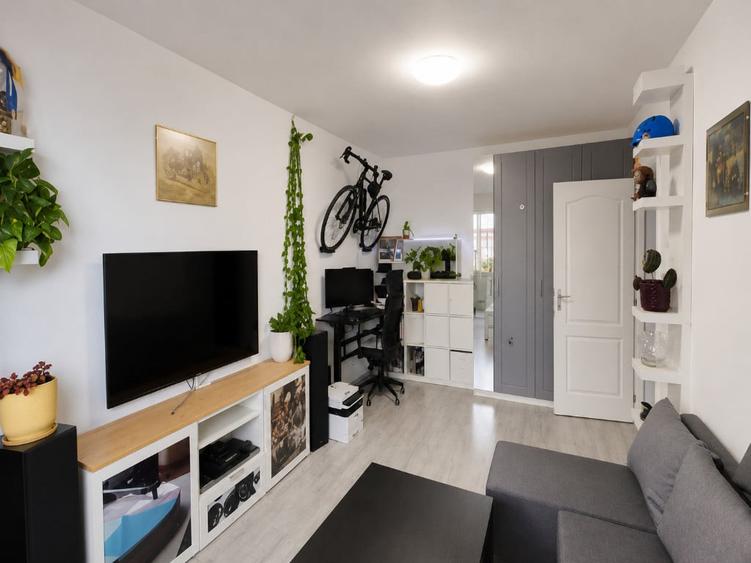 Apartament cu 3 camere decomandat în Gării