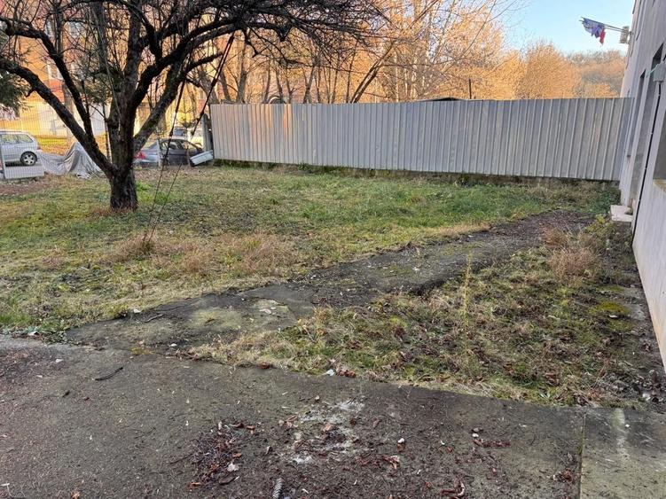 Birou, de 584 mp, în Gheorghe Doja