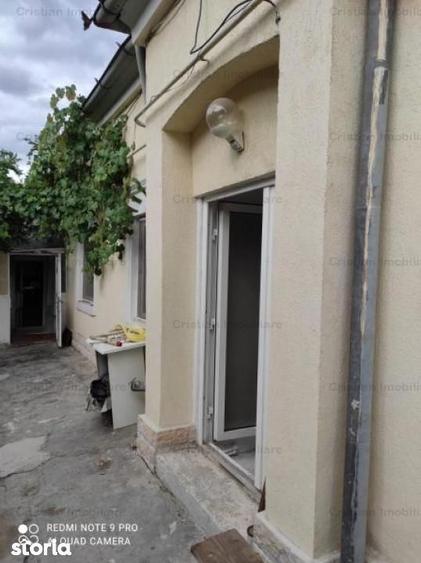 Casă cu 4 camere cu Teren 254 Mp în Ultracentral