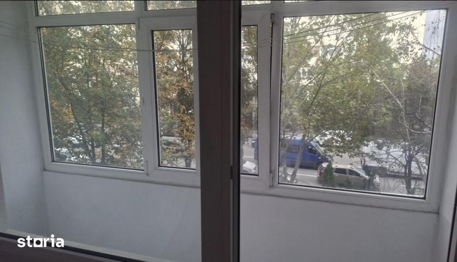Apartament cu 2 camere decomandat în Negru Vodă