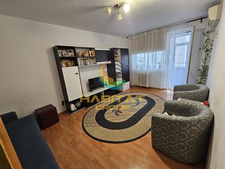 Apartament cu 3 camere decomandat, mobilat în Tineretului