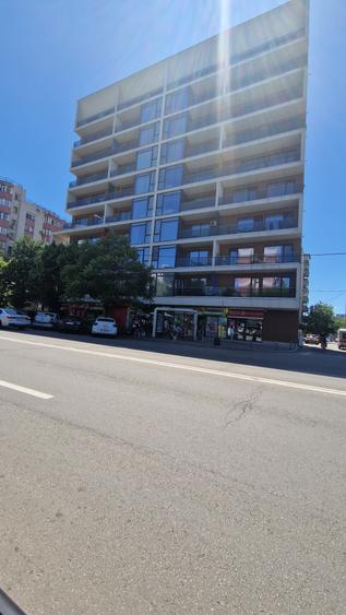 Apartament cu 3 camere în 13 Septembrie