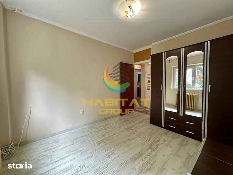 Vanzare Apartament 4 Camere 4 Minute de Metrou Aparatorii Patriei! - 1
