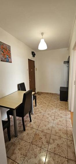 Apartament cu 2 camere decomandat în Drumul Taberei