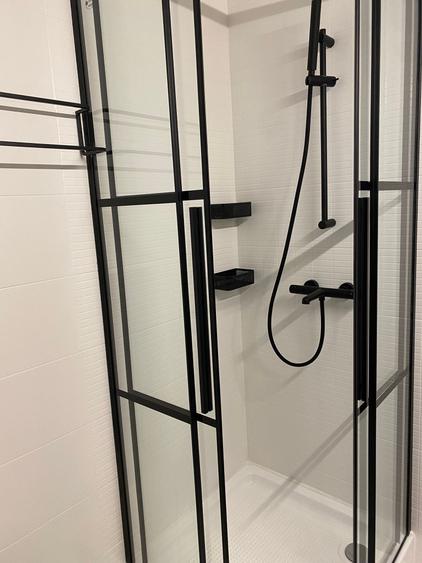 Apartament cu 2 camere semidecomandat în P-ța Universității