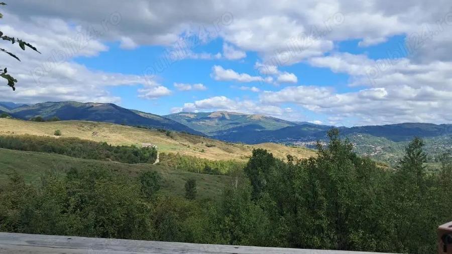 Teren de 2500 mp, în Central