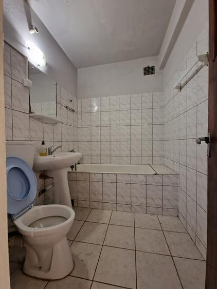 Apartament cu 2 camere semidecomandat în Tomis III