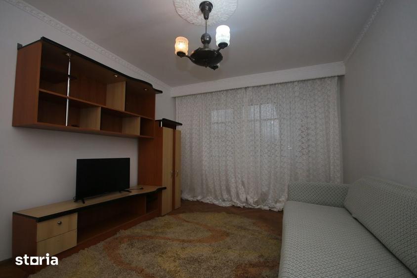 Apartament cu 2 camere decomandat în Tache