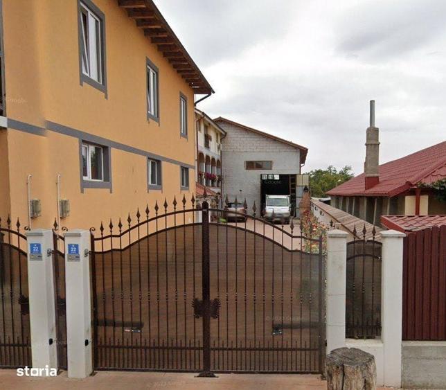 Casă cu 4 camere în Malu Alb