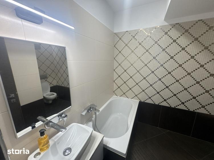 Apartament cu 4 camere în Băneasa