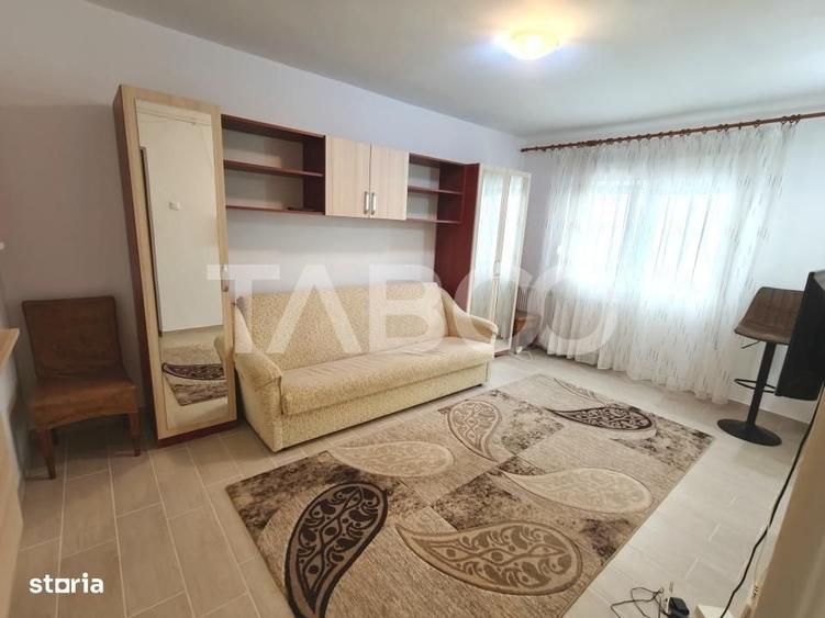 Garsonieră decomandată în Vasile Aaron